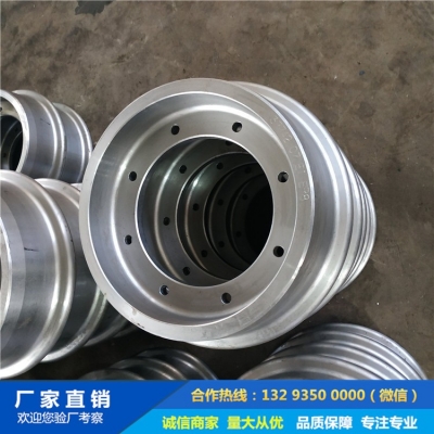 42CrMo水泥機(jī)械輪轂鍛件